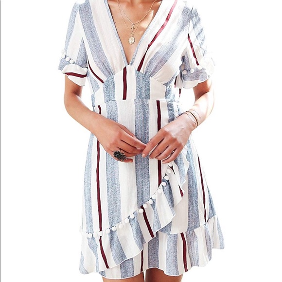 Adorable Linen and Cotton Dress - Picture 1 of 5